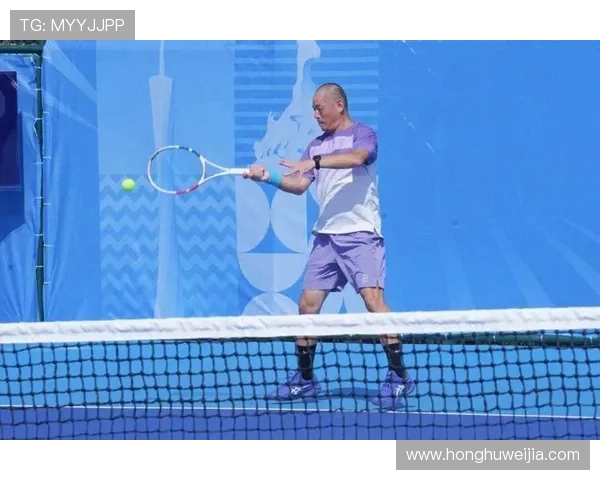 新赛季网球赛场风云再起多位明星球员上演巅峰对决掀热潮全场关注