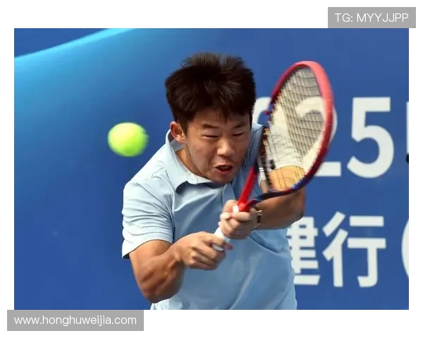 新赛季网球巡回赛揭幕名将复出青春风暴引发全球关注激烈竞争格局形成