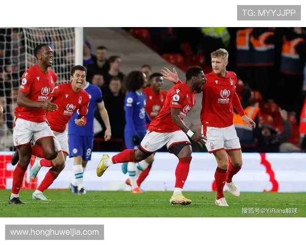 诺丁汉森林俱乐部百年征程与英伦足球精神的传承发展研究